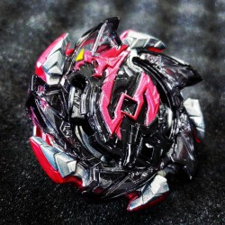 Новинки Beyblade 3-4-5 сезон | Купити Бейблейд